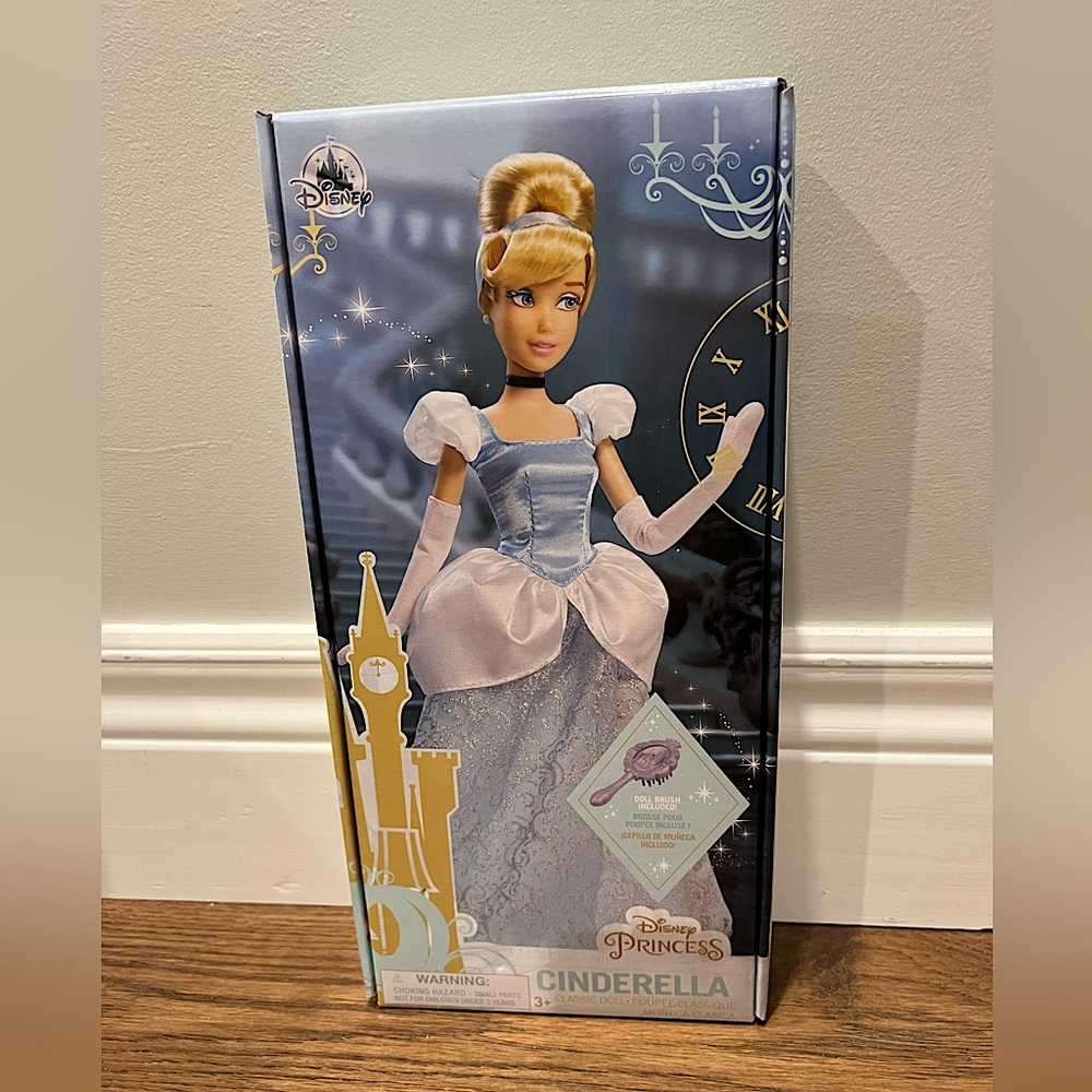 Disney Store Classic Cinderella 11 1/2” doll